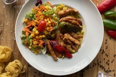 Fettuchine Chicken Alfredo - Henpoint Ulm